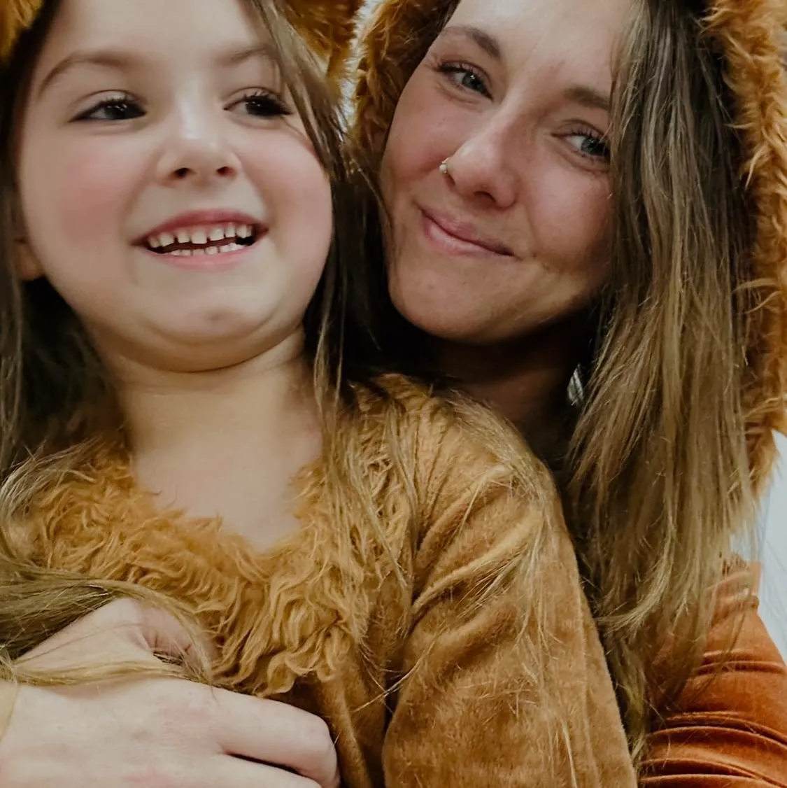 Hannah with kid